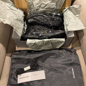 Balenciaga Men's Black Trainers